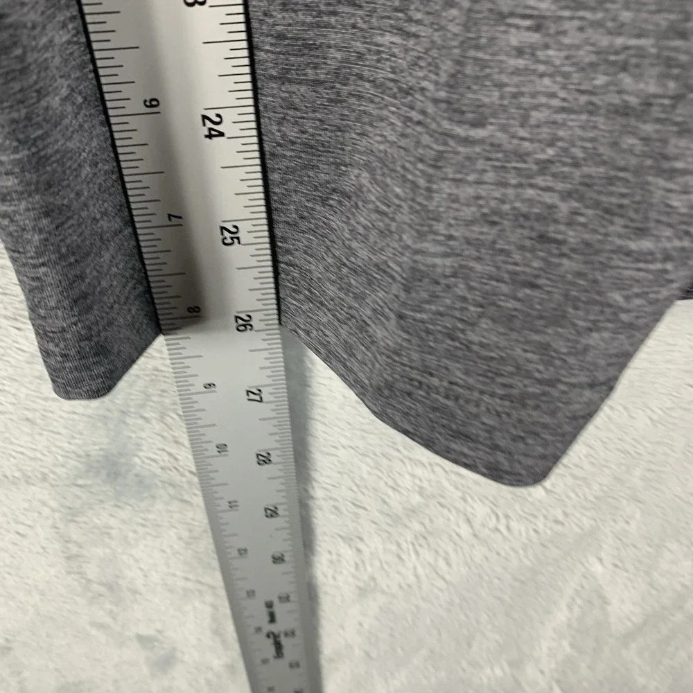 Nike women top